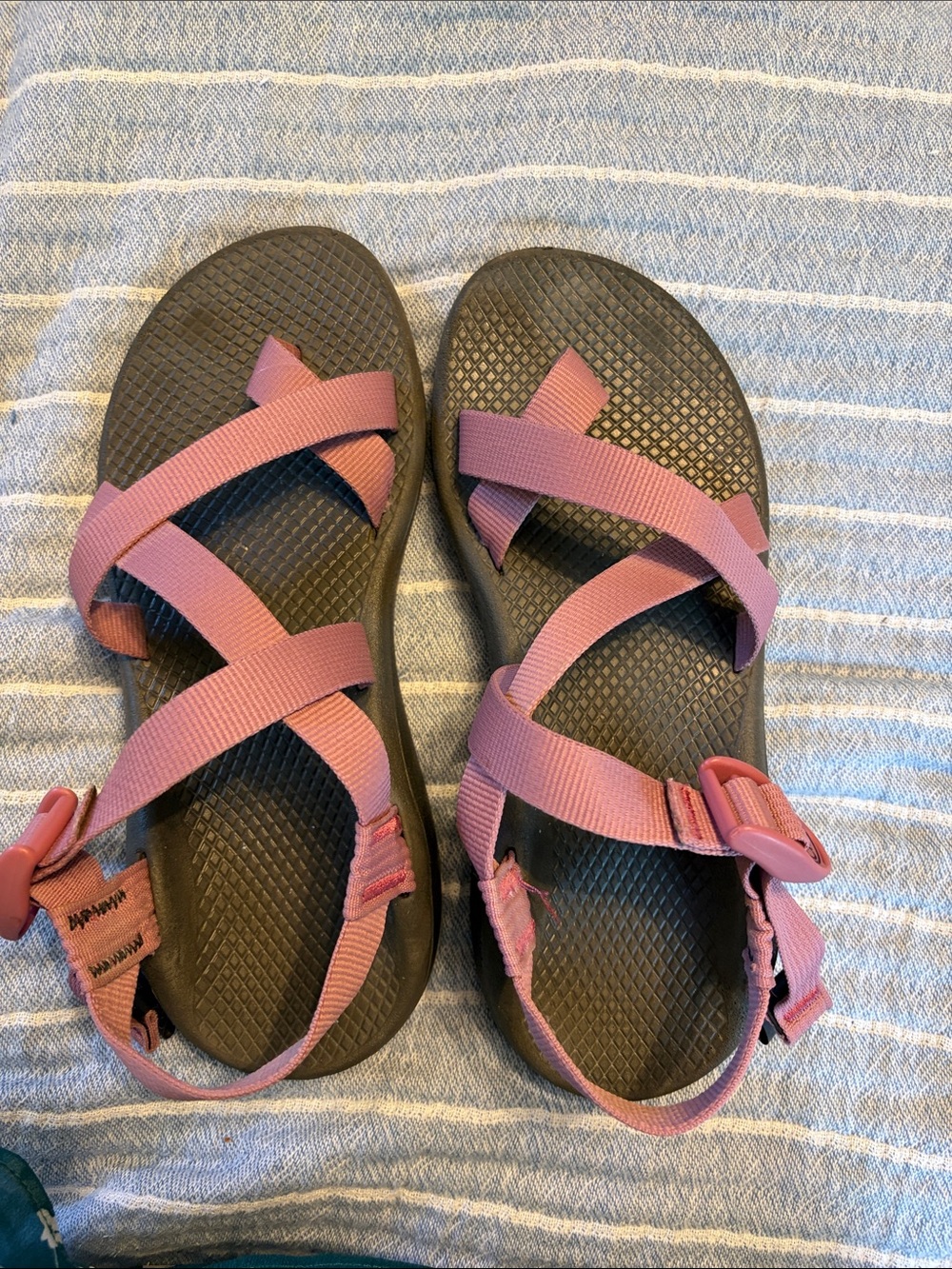 Chaco Women's Mauve Pink Strappy Sport Sandals